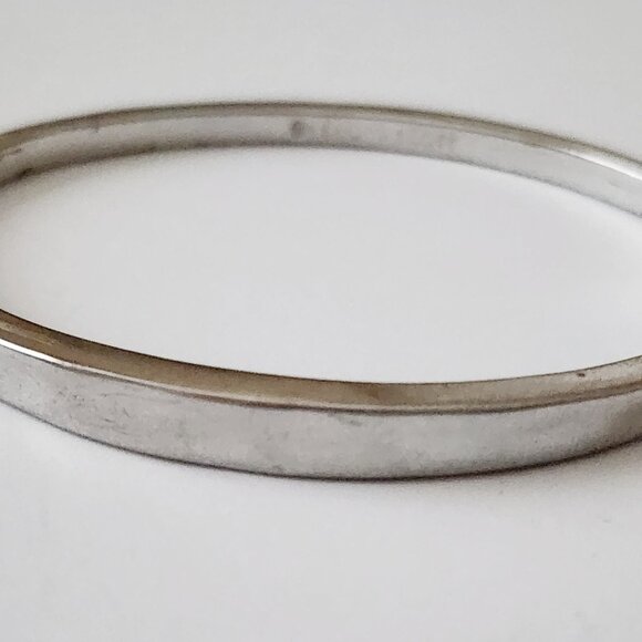 Kendra Scott Zorte Bracelet Hinged Bangle Silver - Picture 7 of 9